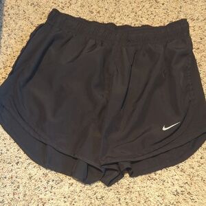 Nike Black Athletic Shorts Lightweight Breathable